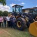 Município recebe máquina para uso dos produtores rurais