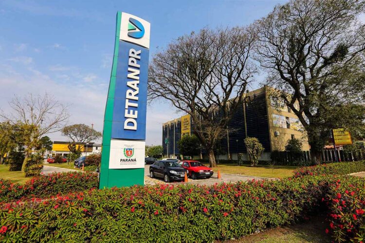 Após três anos sem reajuste, Detran  atualiza valores de taxas a partir de janeiro