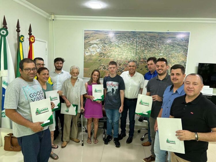 Prefeitura regulariza terrenos nos Parques Industriais