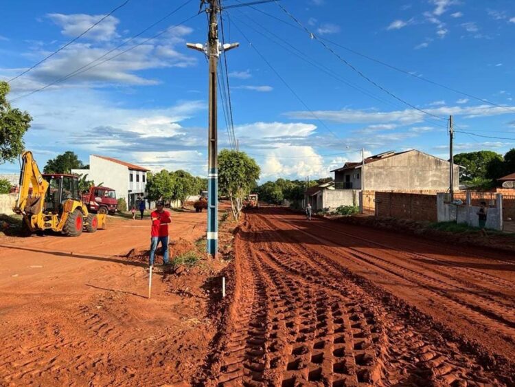 Prefeitura retoma obras de pavimentação