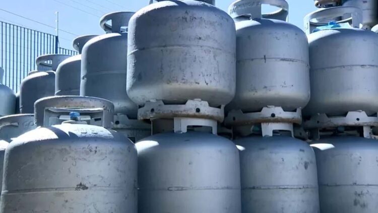 Petrobras reduz preço do gás de cozinha em 9,8%