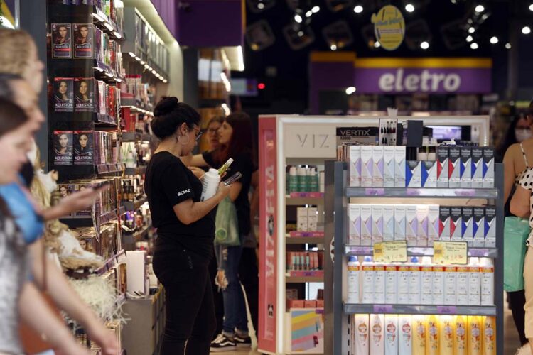 Último do ano: 2,7 milhões de pessoas participam do sorteio do Nota Paraná nesta quinta