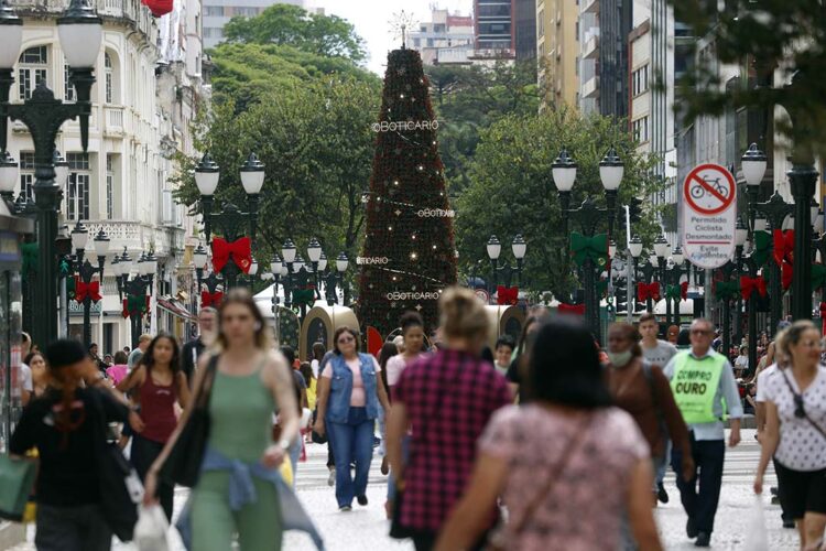 Polícia Civil orienta cidadãos sobre cuidados nas ruas durante as compras de Natal