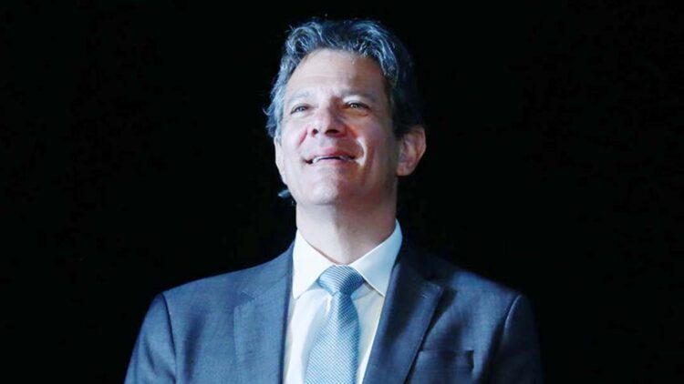 Reforma tributária sobre renda pode  ser votada neste ano, diz Haddad