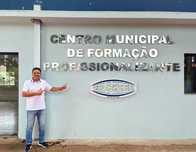Prefeito Fran Boni acompanha obras do Centro de Formação Profissionalizante
