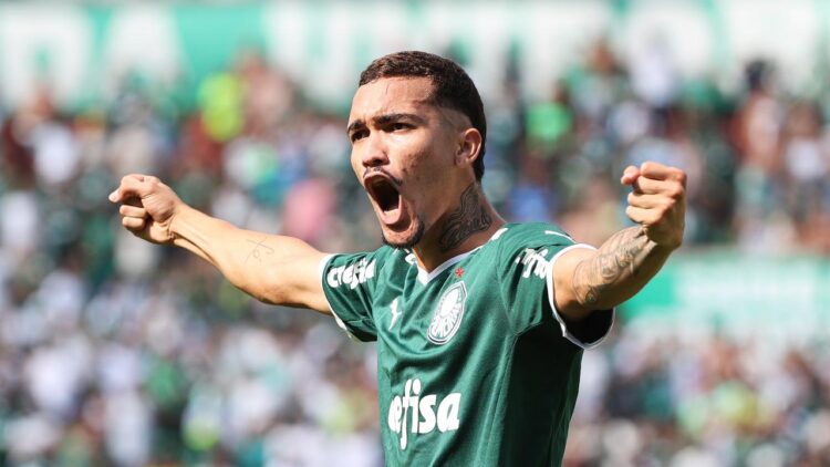 Palmeiras marca nos acréscimos e conquista o bi da Copa São Paulo