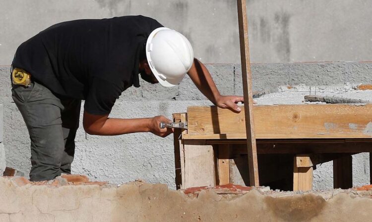 Índice Nacional da Construção Civil  fecha 2022 com alta de 10,9%