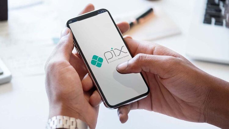 Conheça as alterações do PIX: limite de transação deixa de existir e horário noturno é flexibilizado