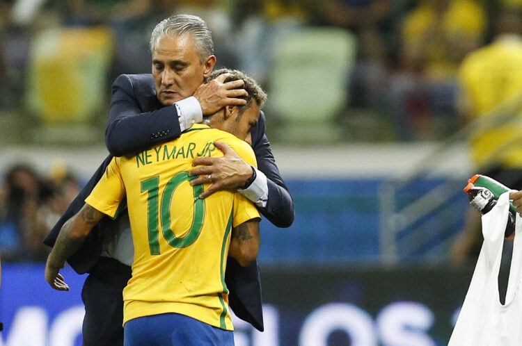 Tite votou em Neymar como melhor do mundo 2 vezes em seis anos