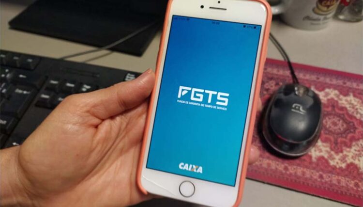 Aniversariantes de fevereiro já podem retirar o saque-aniversário do FGTS na Caixa