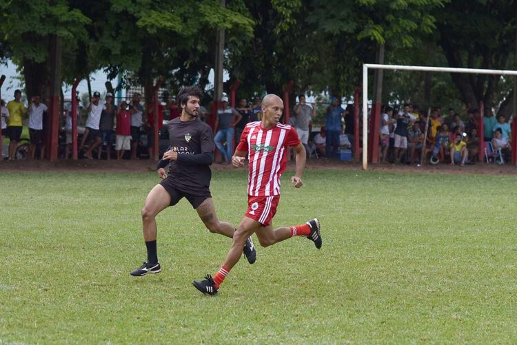 Segunda rodada é marcada por goleadas  e participação do zagueiro Miranda