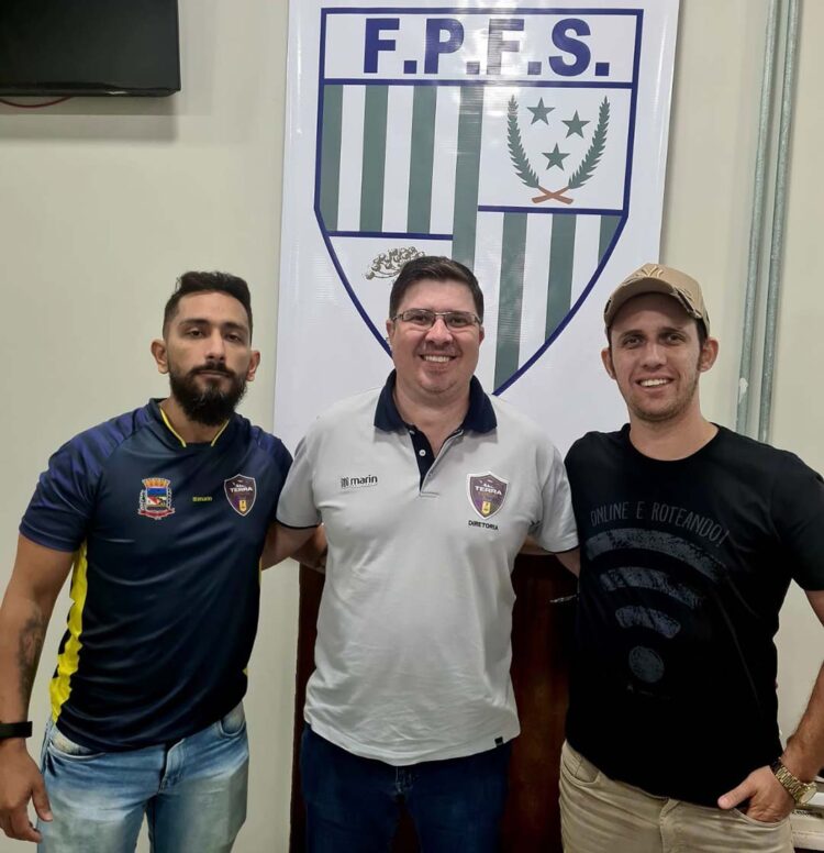 Representantes do Terra Rica Futsal  participam da reunião arbitral do Paranaense