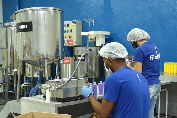 Paranavaí foi o 23º município que mais  gerou empregos em 2022 no Paraná