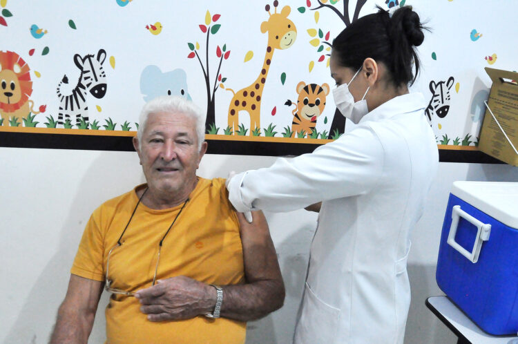 Municípios adotam vacinação extramuros como estratégia para atingir a cobertura vacinal