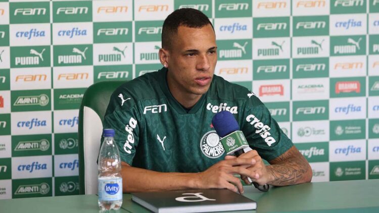 Décimo segundo jogador de Abel,  Breno Lopes ganha status de inegociável