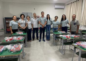 Prefeitura faz entrega da reforma  da Escola Municipal Carlos Chagas