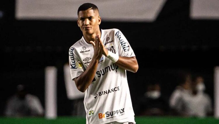 Santos perde treino e tem mais  desfalques para enfrentar o Palmeiras