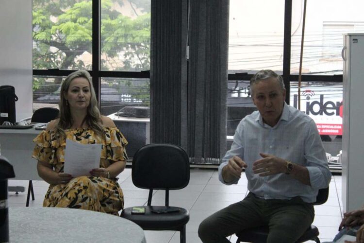 Município dá posse aos membros do novo Conselho do FUNDEB