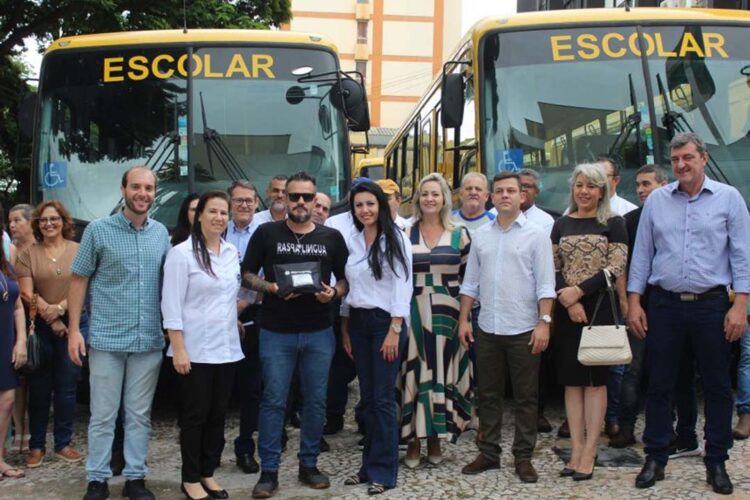 Paranavaí adquire 15 novos ônibus para compor a frota