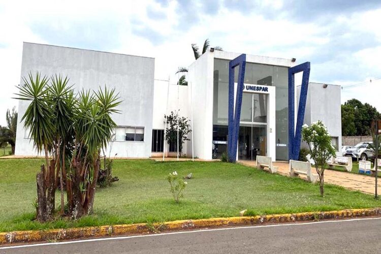 Unespar anuncia processo para contratação de 140 docentes