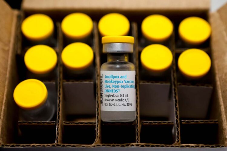 Governo do Paraná recebe primeiras doses da vacina contra a Mpox