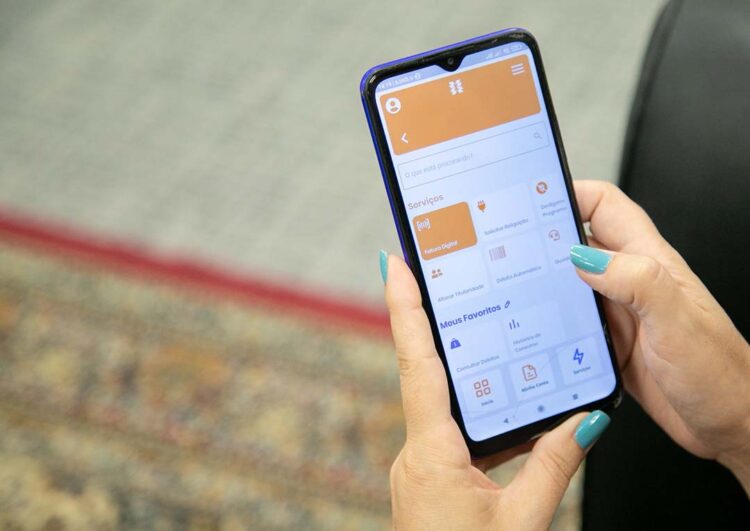 Copel aprimora canais para facilitar acesso do consumidor a informações e serviços