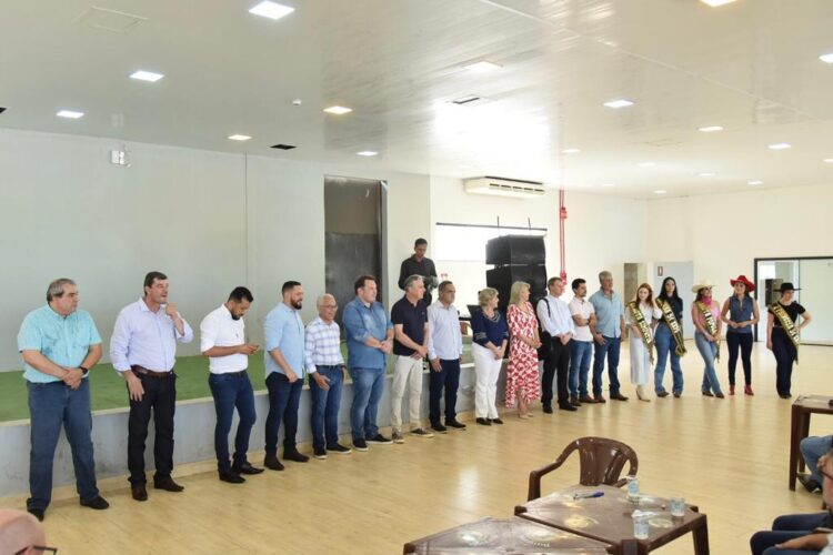 Sustentabilidade e a força do agronegócio são destaques na abertura da feira