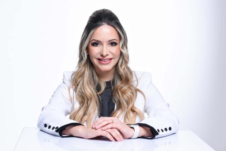 Se o seu desejo é reduzir a flacidez e combater os efeitos do envelhecimento no rosto, você precisa saber o que é o Ultraformer III e quais são seus benefícios