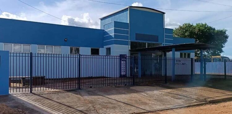 Município finaliza diversas reformas nos distritos de Santa Esmeralda e Ivaína