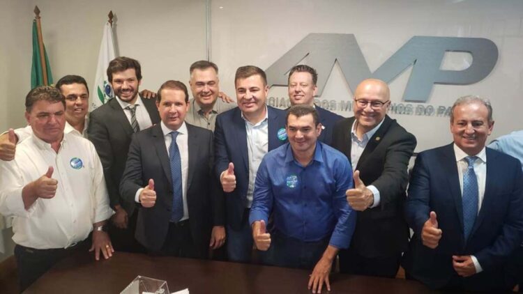 Por unanimidade, prefeitos elegem nova Diretoria da AMP