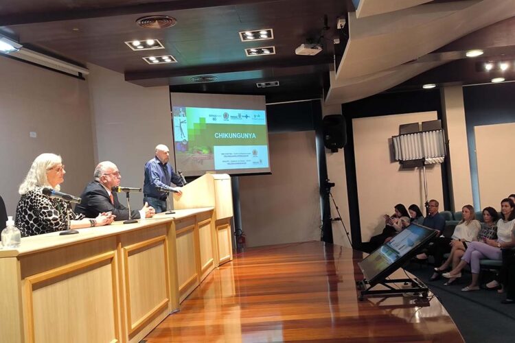 Profissionais recebem capacitação  para enfrentamento da chikungunya