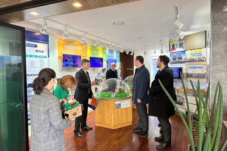 Com visita à agência sanitária da Coreia do Sul, Paraná quer acelerar venda de carne suína