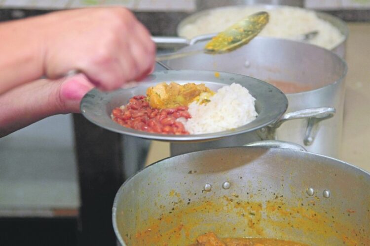 Orçamento nacional para garantir qualidade da alimentação nas escolas salta de R$ 4 bilhões para R$ 5,5 bilhões. Valor repassado à Região Sul supera R$ 717 milhões