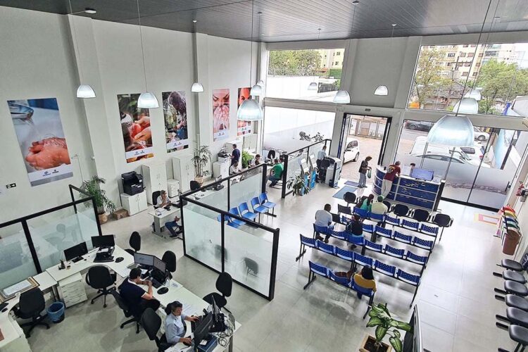 Centrais de relacionamento estarão  abertas neste sábado em todo Estado