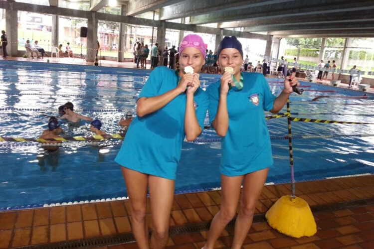 Na água ou nas quadras, mulheres do esporte levam o nome do Paraná a todo o mundo