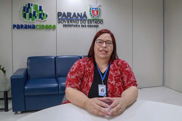 De copeira a secretária: a história de uma profissional em busca da excelência no Estado