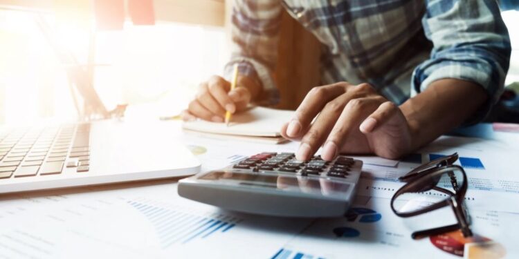 Inadimplência cresce 9,34% no Paraná