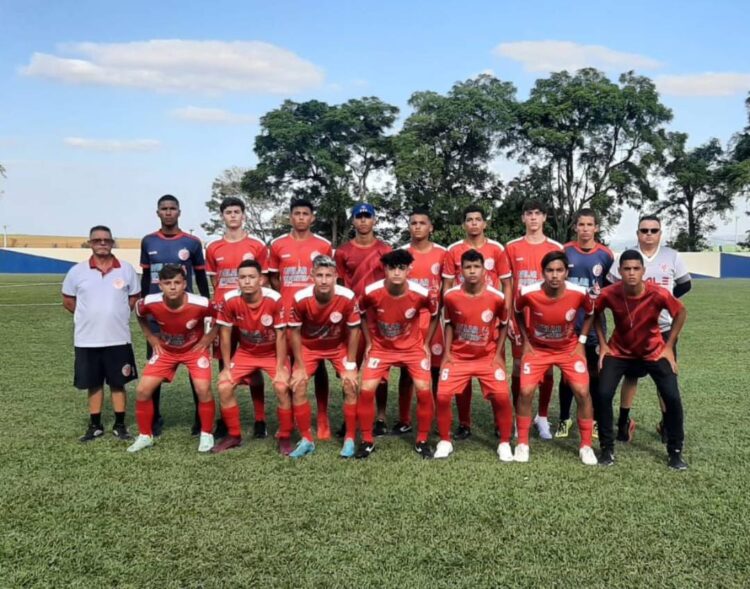 ACP estreia com derrota no Campeonato Paranaense