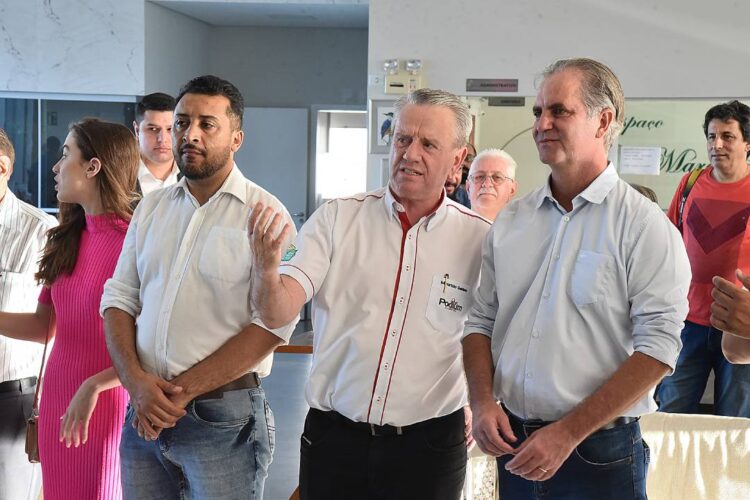 Autoridades visitam Instituto Mauricio Gehlen  e destacam qualidade de vida dos idosos