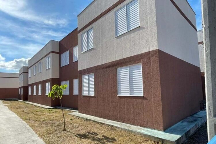Governo prevê conclusão de mais de sete mil habitações