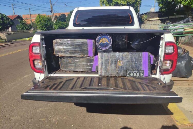 Polícia Militar apreende 1,5 tonelada de droga e munições