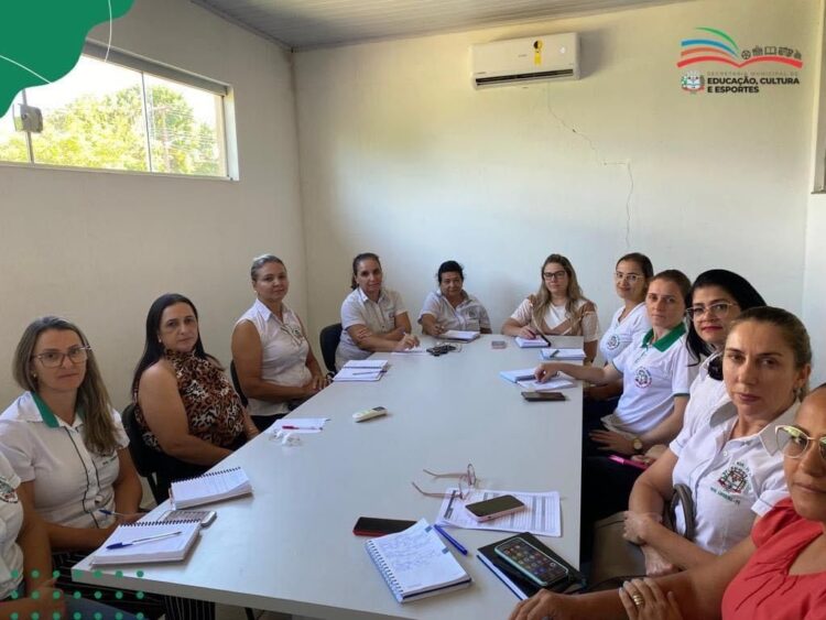 Município debate medidas para reforçar a segurança nas escolas e creches