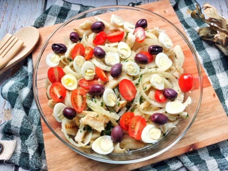 Salada de bacalhau simples