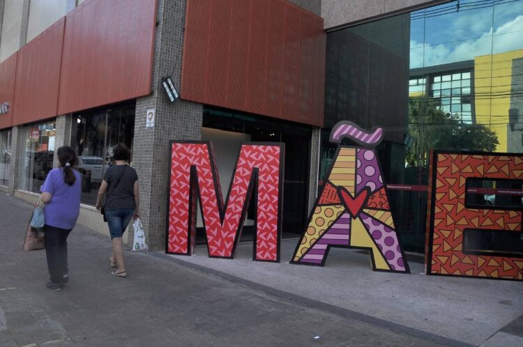 Dia das Mães é aposta do comércio de  Paranavaí para incrementar as vendas