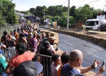 2ª edição da Corrida Maluca supera todas as expectativas e já é a maior festa popular de Paranavaí