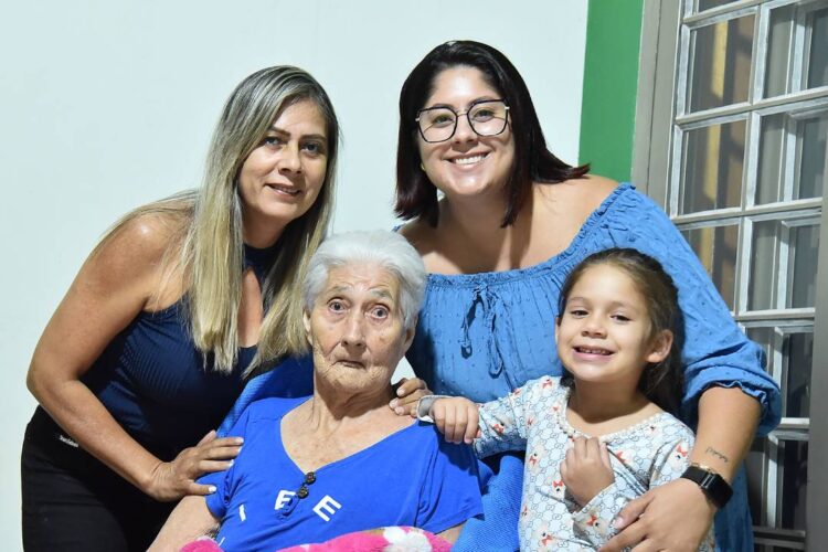Quatro gerações e diferentes histórias  unidas em um só caminho pelo amor
