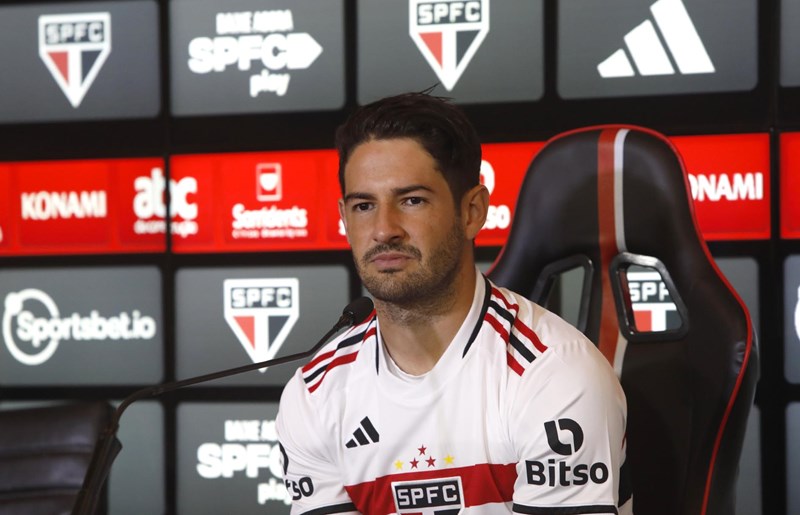 Alexandre Pato diz que trocaria todos os gols na carreira para ser campeão  pelo São Paulo