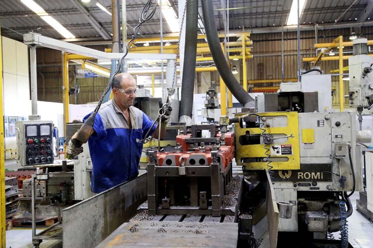 Paraná cria 54 mil novos empregos com carteira assinada no primeiro quadrimestre
