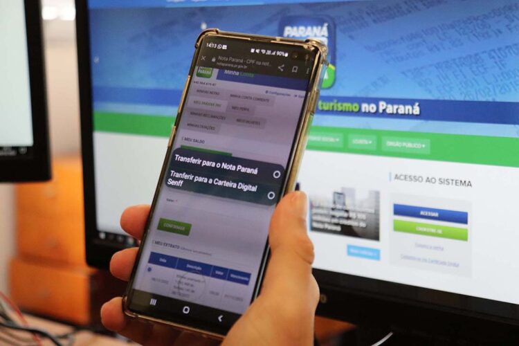 Mais de 220 mil pessoas podem transferir saldo do Paraná Pay para conta bancária