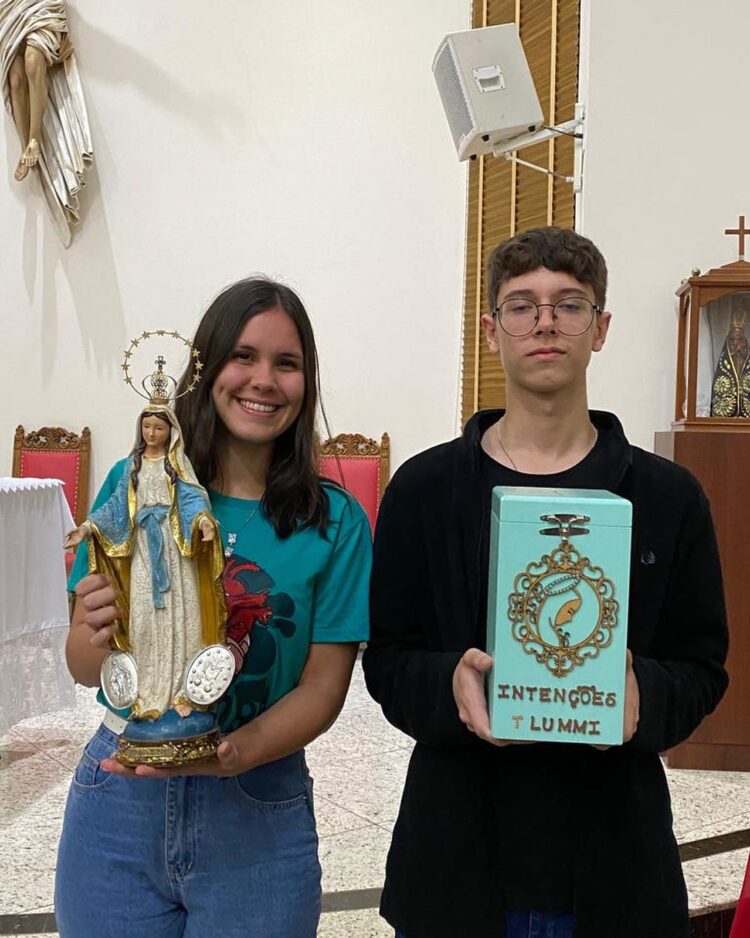 Estudante morta e jovem baleado em ataque no colégio de Cambé eram namorados